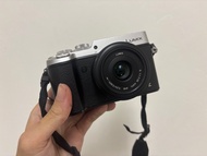 Pansonic lumix 無反 傍軸旗艦 gx8連20mm餅鏡  非gx9 gx85 x100v gr