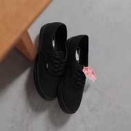 Vans Authentic "Lo Pro" All Black