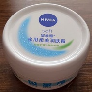 NIVEA soft cream (200ml) 妮維雅柔美潤膚霜(200毫升) for face & body 面部及身體可用