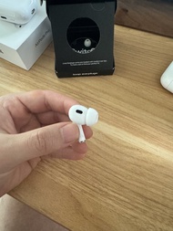 [left ear 左耳] Apple AirPods Pro 2 (USB-C)