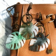 白斑龜背芋 | 水晶滴膠吊飾 | 新色上架