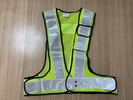 D-Box，safety vest Reflective Vest เสื้อจราจร  เสื้อกั๊กจราจร  เสื้อกั๊กสะท้อนแสง  เสื้อกั๊กสะท้อนแสงความปลอดภัยเสื้อกั๊กสะท้อนแสงเห็นได้ชัด Traffic Construction ชุดปั่นจักรยาน