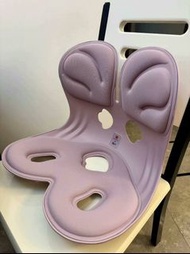 BKT 脊椎矯正坐墊