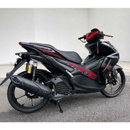 NVX155 V2 AEROX BLACK 2022 COVERSET