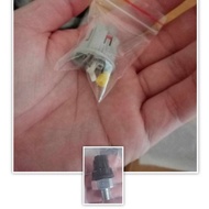 Oil Sensor Plug 3SFE.5SFE.4AFE Old TOYOTA Engine New 1 Piece Change Type Insert