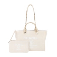 CHANEL 經典Deauville帆布鏈帶小號托特包(米白)/平行輸入