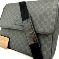 GUCCI●古馳●斜背包單肩包斜背包A4單肩包GG Supreme黑色男式