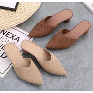 AP Store 5010 Pointed Toe Slippers Non-Slip Retro Summer Shoes For Women To Go Out Beautiful 3 Color