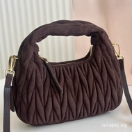 Brand Copy Product Fashionable Pleated Handbag Bag 2024 New Style Shoulder Messenger Female Z205 Lin