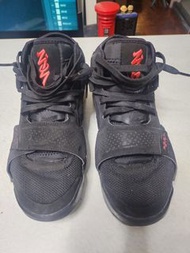 Nike 籃球鞋