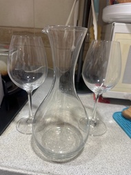 玻璃醒酒器和酒杯套裝