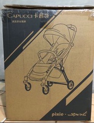 全新美國Capucci卡普奇自動收車-折疊嬰兒推車 ，只拆開看未組合使用，魅力紫