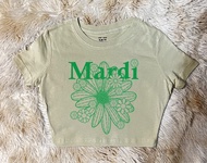 เสื้อmardi เสื้อครอปผู้หญิง เสื้อแฟชั่นผู้หญิง เเมทซ์ง่าย เหมาะกับทุกลุค ลาย ดอกไม้เขียว