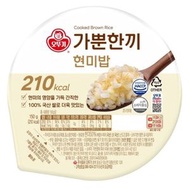 韓國 O'u 輕食 微波叮叮 即食飯 糙米飯 150g 平行進口 가뿐한끼 현미밥 此日期或之前食用：2026年12月24日 #新舊包裝隨機發貨