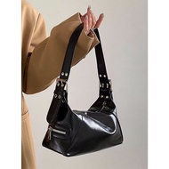10.21 Niche Design Female Retro Motorcycle Underarm Baguette Shoulder Baguette