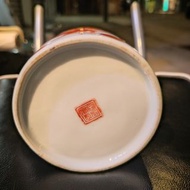 陶瓷茶壺，紅色繪畫
