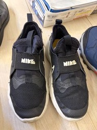 Nike 兒童鞋