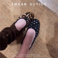 Round Toe Retro Ballet Flats