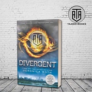 Divergent (Divergent Series, 1-3) by Veronica Roth - Book 1