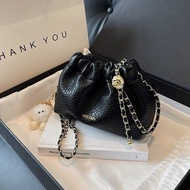 LIVE LIVE LIVE | Co live tiktok | Women's Sling Bag | Payment code