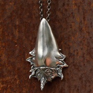 嚴龍墜XL -白火焰 Agave titanota pendant XL -White fire