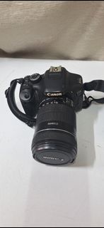 Canon EOS 550D 18-135mm 鏡頭·沒有充電器·有興趣可以帶電池·或者充電器來試機
