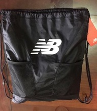 New Balance Players Cinch Sack, Black /New Balance後背包 選手束帶袋 黑色 LA8910147K