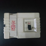 [Clearance Stock ] AC 21 /60 AMP Switch Fuse Pakar Industries Sdn.Bhd