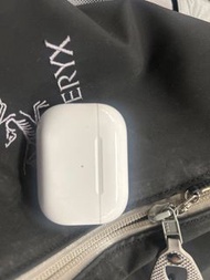Airpods pro 左耳連充電盒