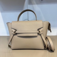 Celine 奶茶牛皮Belt Bag Micro 鯰魚包
