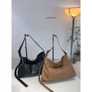 B46 Bucks & leather Daily Candid hobo Bag