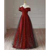 Honest Bride, a small red wedding dress, one-shoulder wedding return home, Frenc敬 服新娘 红色婚纱小个子一字肩结婚回门