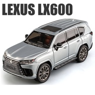 1:24 Lexus LX600 SUV รถจำลองแบบหล่อจากรถของเล่นอัลลอยด์หุ่นโลหะเสียงและไฟรถยนต์ออฟโรดเป็นของขวัญสำหร