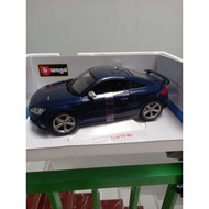 Diecast miniature audi car 1:18