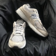 Sepatu NB 2002R second like new