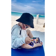 Sports hat with string for boys and girls