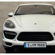 【保時捷原廠精品Minichamps製】1/18 Porsche Cayenne Turbo 1/18 1:18 模型車