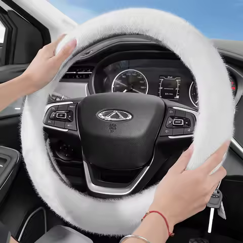 Suitable for Chery Long Plush Steering Wheel Cover, Fashionable Autumn and Winter Warm and Anti-Slip