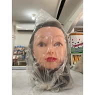 MANNEQUIN HAIR CUTTER