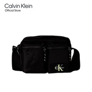 CALVIN KLEIN กระเป๋าสะพายข้างผู้ชาย Tech Utility รุ่น 4G3178G UB1 - สีดำ