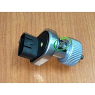 Myvi 2005-2010, Viva, Avanza 2004-2008, Kembara, Rush, HDJ100, FJZ80 Meter Sensor (3 Pin) (OEM)