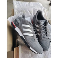 original adidas zx750 new with tag