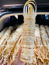 หูหิ้วแก้วไม้ไผ่ หูหิ้วกาแฟ ไม้ไผ่สานใช้แทนถุง 300 ชิ้น 345 บาท ไม้ไผ่ ถุงหิ้วแก้ว  แก้ว  Bamboo เก็