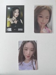 I-DLE 舒華shu hua（小卡 I-DOL巡演小卡、Album《 I SWAY》《I FEEL》)