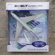REPLIKA Project Bundo Diecast Miniature Replica Garuda Indonesia Airplane - Die cast Plane