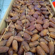 Kurma Tangkai Palm Fruit Sunfruit 1kg / Kurma Tangkai / Kurma Tunisia Premium / Kurma Grosir / Kurma