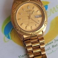 Seiko5 cal 7009-6030 gold