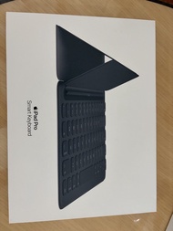【幾乎全新】Apple iPad Pro Smart Keyboard 黑色 智能鍵盤保護殼