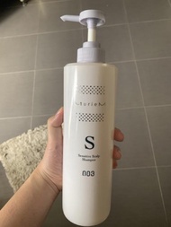 Dầu gội làm sạch da đầu da dầu và gàu và chống rụng tóc Muriem Scalp Shampoo 003 Number Three 660ml