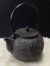 日本茶道精品 立體浮雕仙鶴銜靈芝鐵壺